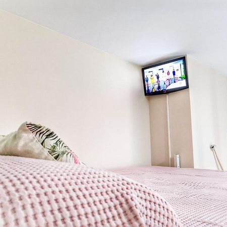 Cuarta Revuelta Alquiler Apartment Sevilla Bagian luar foto