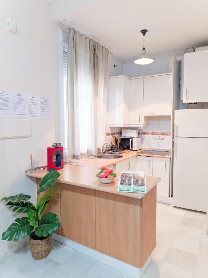 Cuarta Revuelta Alquiler Apartment Sevilla Bagian luar foto