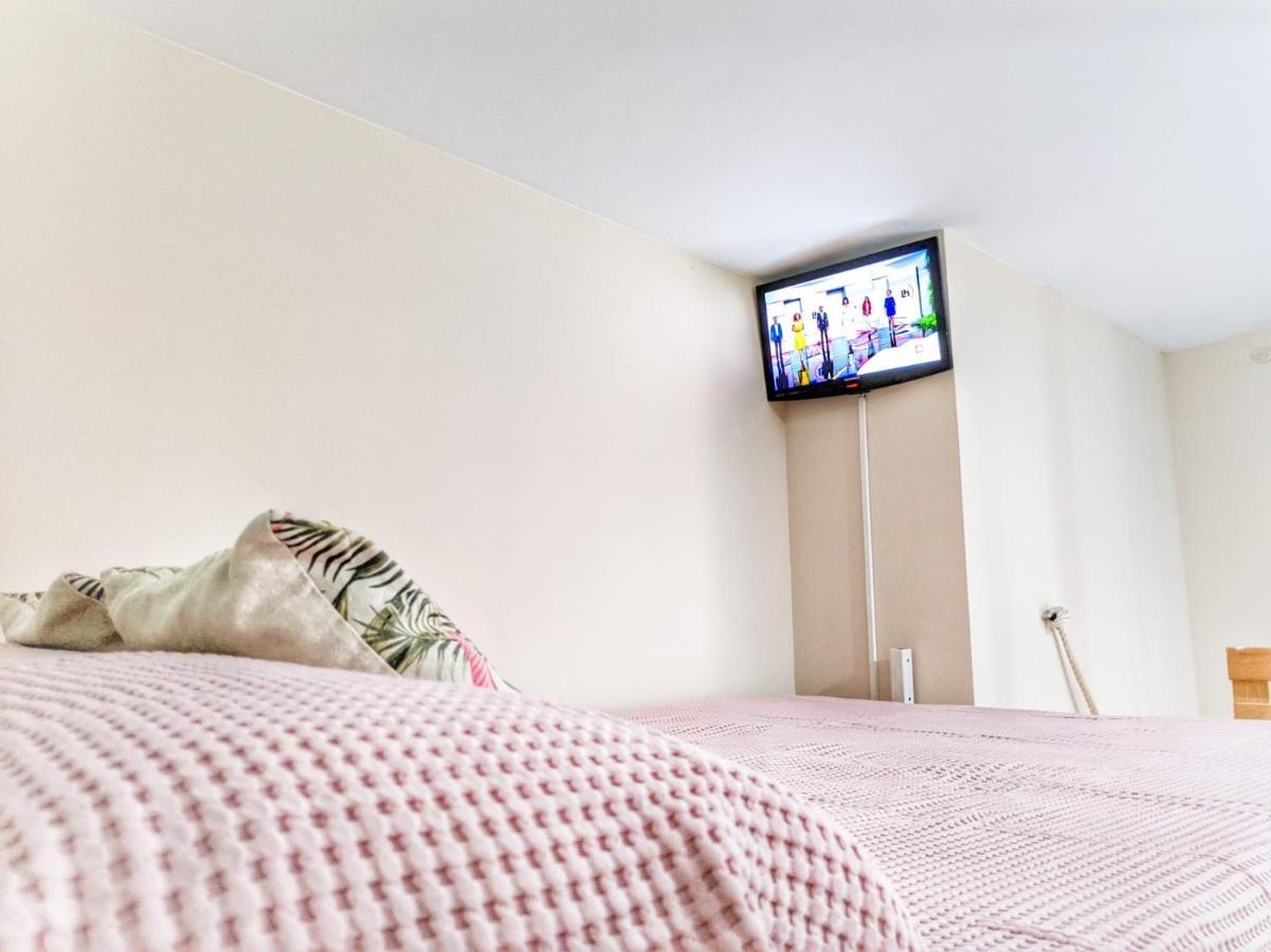 Cuarta Revuelta Alquiler Apartment Sevilla Bagian luar foto